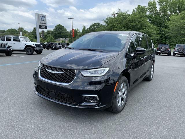 2024 Chrysler Pacifica PACIFICA LIMITED AWD