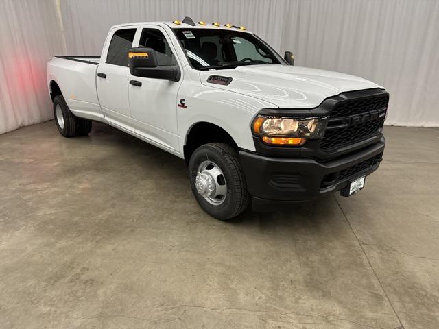 2024 RAM Ram 3500 RAM 3500 TRADESMAN CREW CAB 4X4 8 BOX