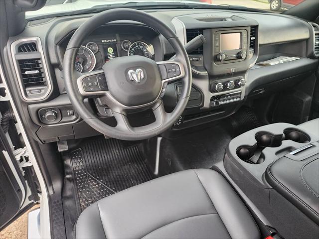 2024 RAM 5500 Chassis Tradesman/SLT