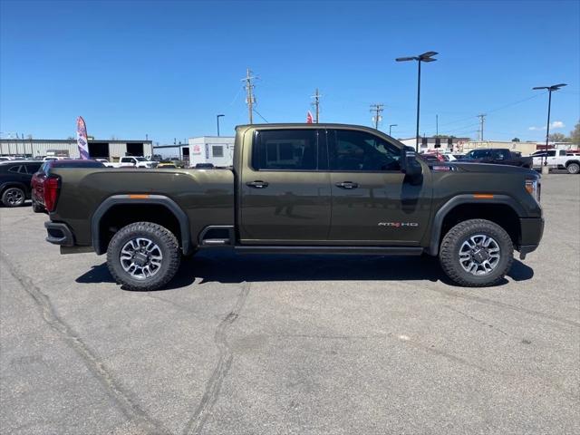 2022 GMC Sierra 2500HD 4WD Crew Cab Standard Bed AT4 2022 GMC Sierra 2500HD 4WD Crew Cab Standard Bed AT4