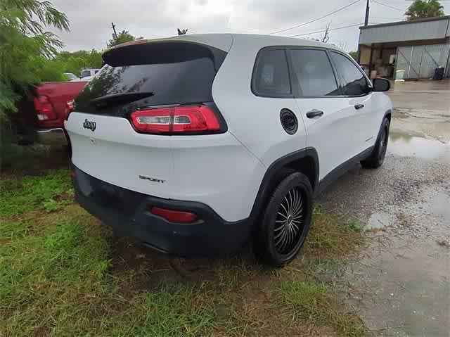 2016 Jeep Cherokee Sport