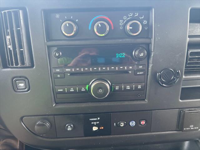 2016 Chevrolet Express LT