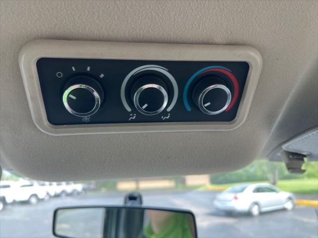 2016 Chevrolet Express LT