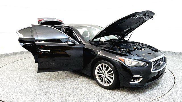 2021 INFINITI Q50 LUXE