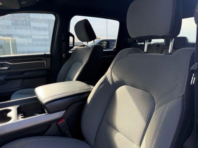 2021 Ram 1500 Big Horn Crew Cab 4x4 57 Box