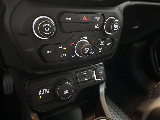 2023 Jeep Renegade Latitude 4x4
