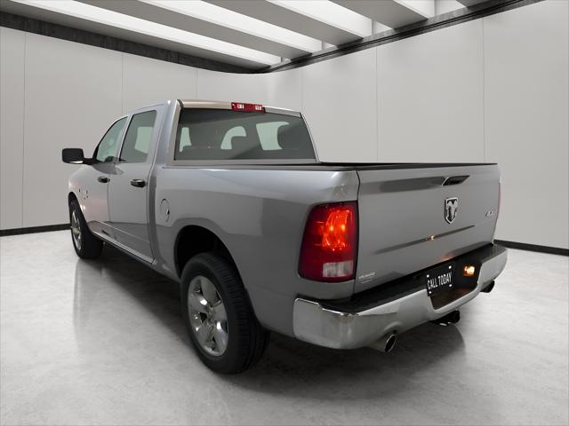 2022 RAM 1500 Classic Tradesman Crew Cab 4x4 57 Box