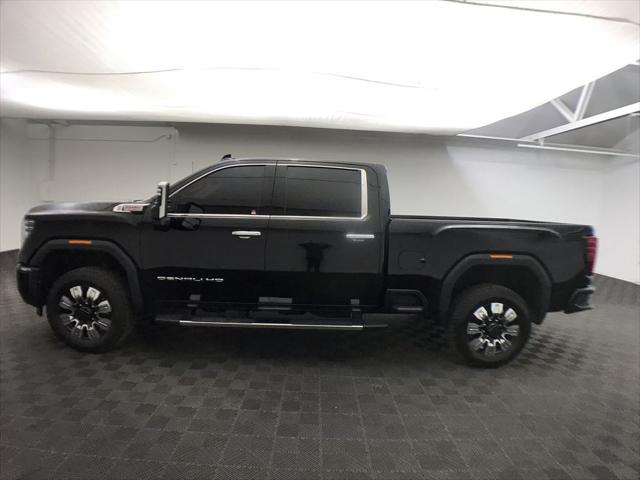 2024 GMC Sierra 3500HD 4WD Crew Cab Standard Bed Denali 2024 GMC Sierra 3500HD 4WD Crew Cab Standard Bed Denali