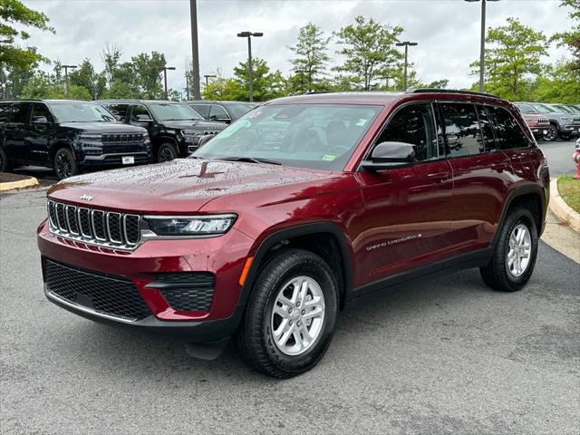 2022 Jeep Grand Cherokee Laredo 4x4