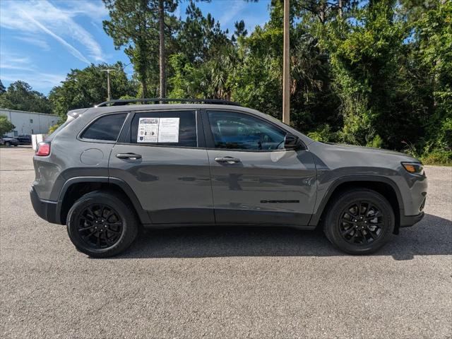 2023 Jeep Cherokee Altitude Lux 4x4