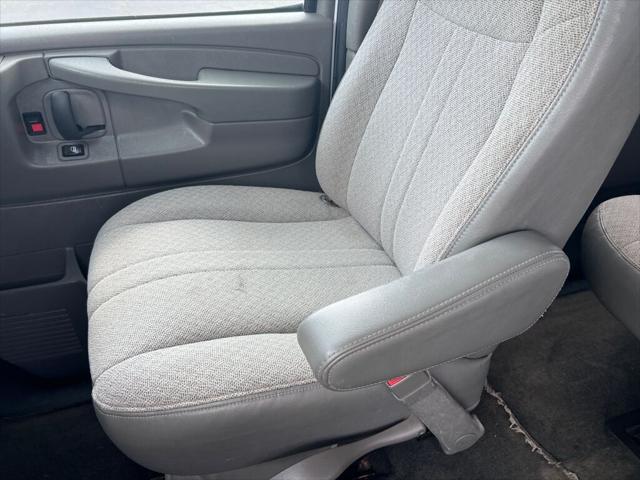 2015 Chevrolet Express LT