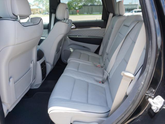2020 Jeep Grand Cherokee Summit 4X2