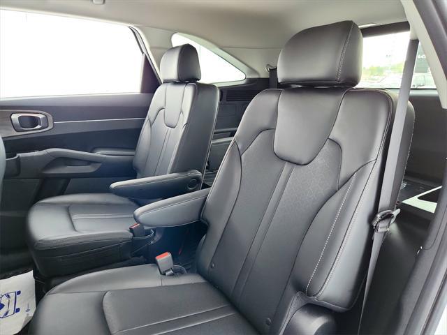 2023 Kia Sorento EX