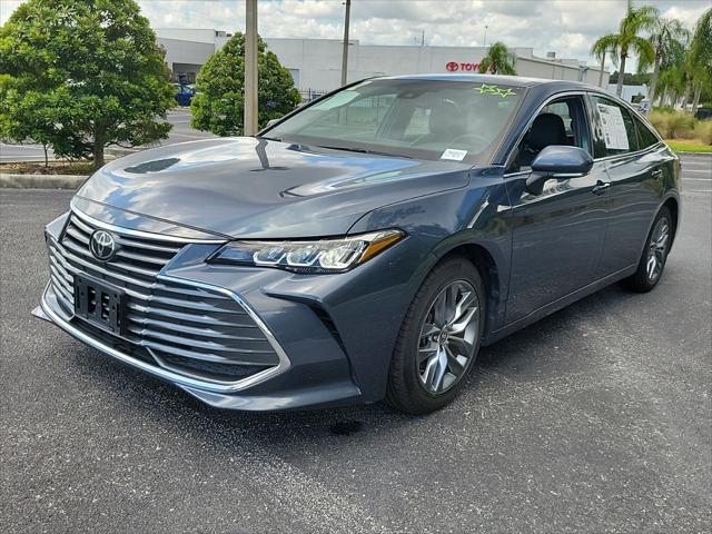 2022 Toyota Avalon XLE