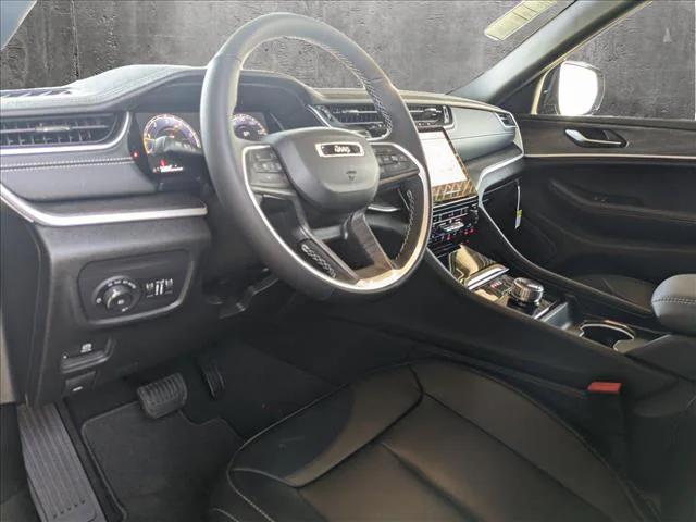 2024 Jeep Grand Cherokee GRAND CHEROKEE L LIMITED 4X2
