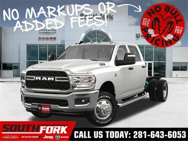 2024 RAM Ram 3500 Chassis Cab RAM 3500 TRADESMAN CREW CAB CHASSIS 4X4 60 CA