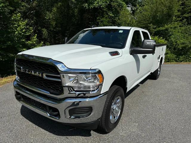 2024 RAM Ram 2500 RAM 2500 TRADESMAN CREW CAB 4X4 8 BOX