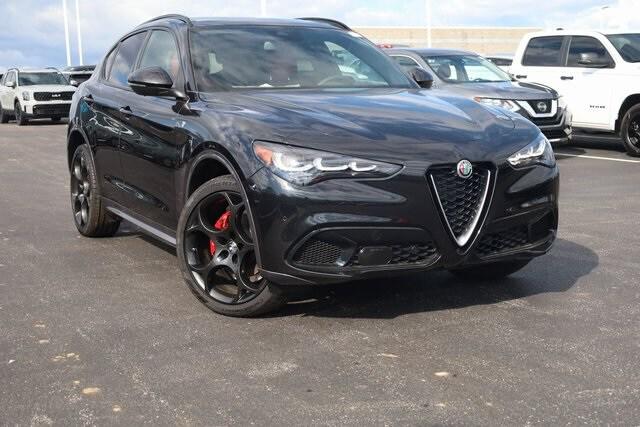 2024 Alfa Romeo Stelvio STELVIO Ti AWD