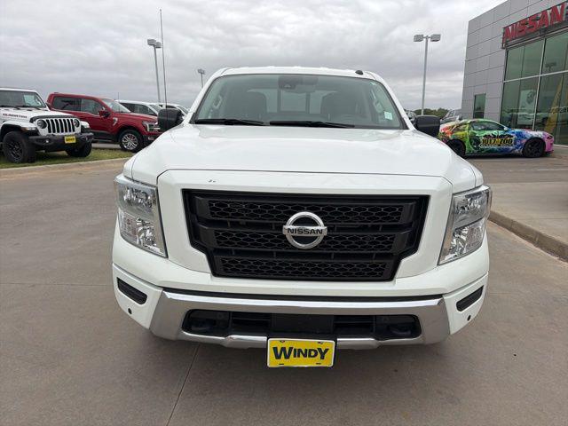2021 Nissan Titan Crew Cab SV 4x4