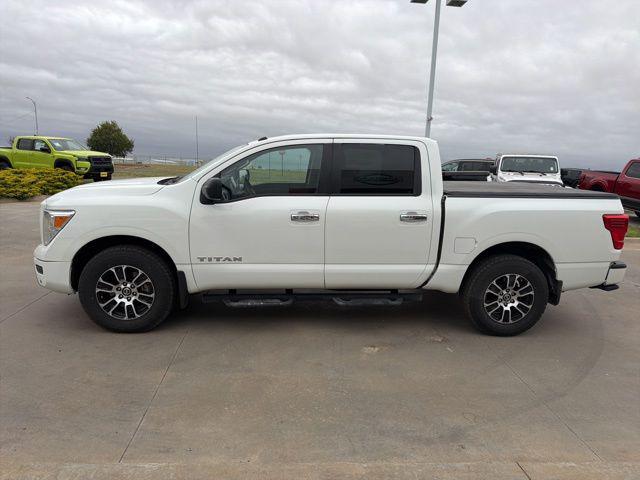 2021 Nissan Titan Crew Cab SV 4x4