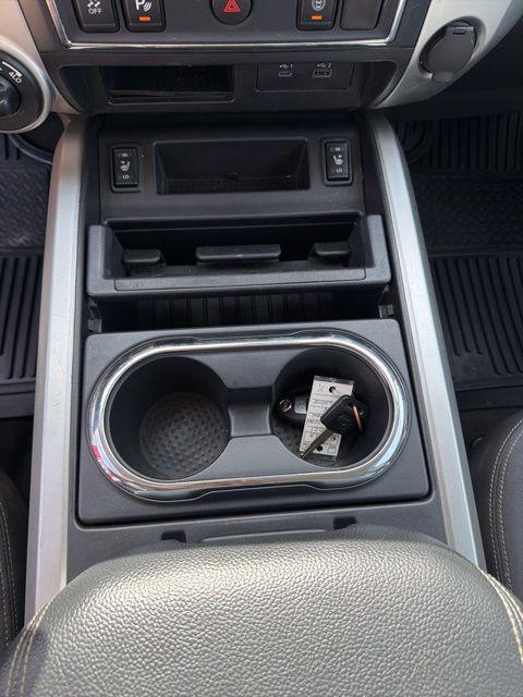 2021 Nissan Titan Crew Cab SV 4x4