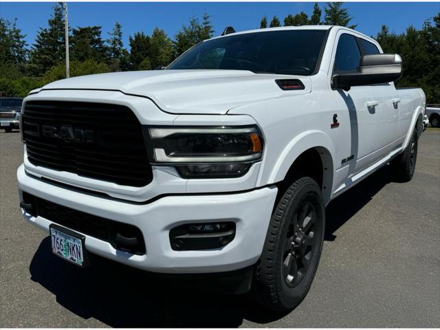 2022 RAM 3500 Laramie Crew Cab 4x4 8 Box