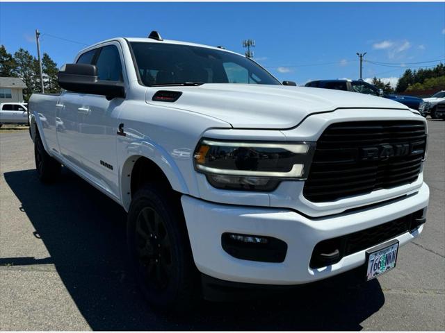 2022 RAM 3500 Laramie Crew Cab 4x4 8 Box