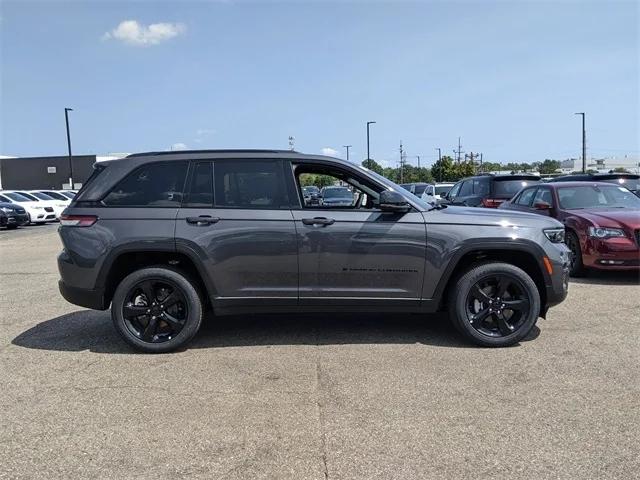 2024 Jeep Grand Cherokee GRAND CHEROKEE ALTITUDE 4X4