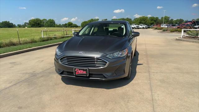 2020 Ford Fusion SE