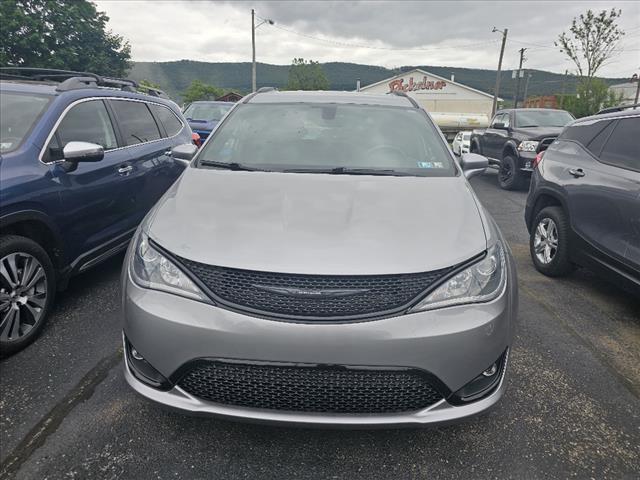 2020 Chrysler Pacifica AWD Launch Edition