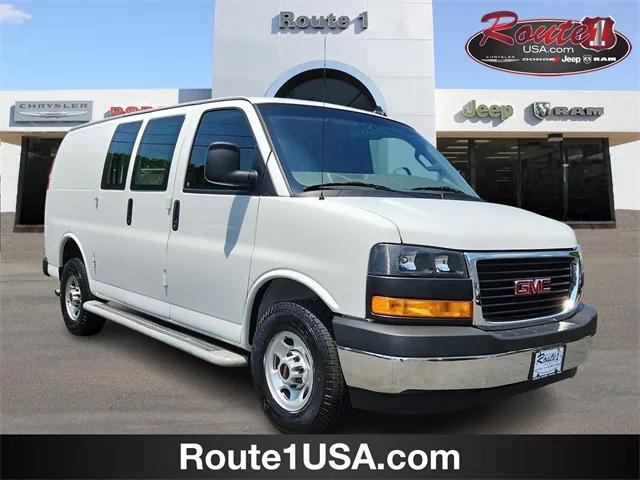 2022 GMC Savana Cargo RWD 2500 Regular Wheelbase Work Van