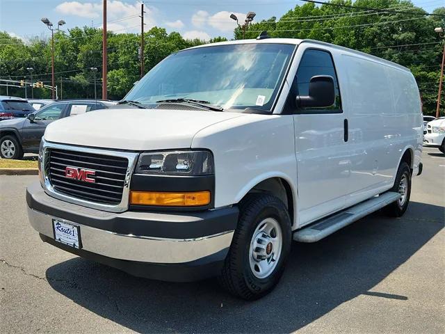 2022 GMC Savana Cargo RWD 2500 Regular Wheelbase Work Van