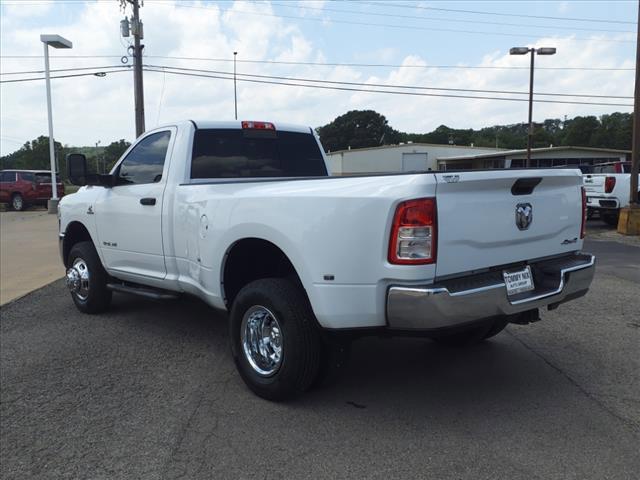 2022 RAM 3500 Tradesman Regular Cab 4x4 8 Box