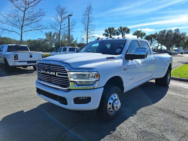 2024 RAM Ram 3500 RAM 3500 LARAMIE CREW CAB 4X4 8 BOX