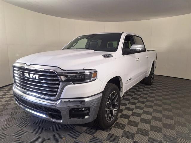 2025 RAM Ram 1500 RAM 1500 LARAMIE CREW CAB 4X4 64 BOX