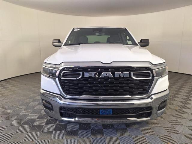 2025 RAM Ram 1500 RAM 1500 BIG HORN CREW CAB 4X2 57 BOX