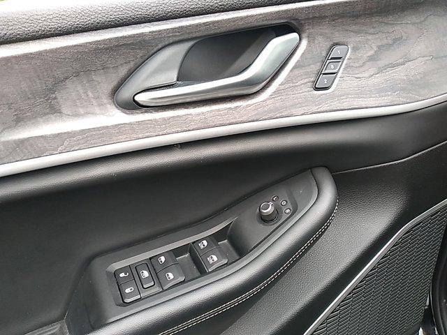 2022 Jeep Grand Cherokee Limited 4x4 2022 Jeep Grand Cherokee Limited 4x4