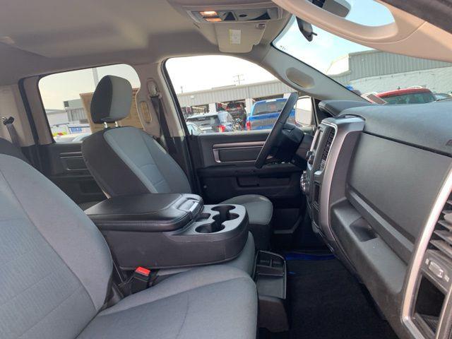 2022 Ram 1500 Classic SLT Crew Cab 4x2 5'7" Box