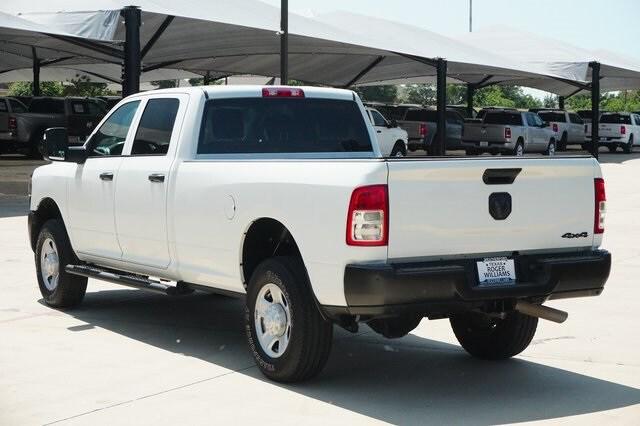 2023 RAM 3500 Tradesman Crew Cab 4x4 8 Box