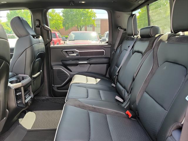 2025 Ram 1500 Laramie Crew Cab 4x4 64 Box