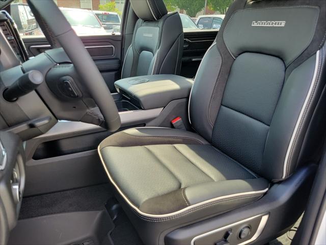 2025 Ram 1500 Laramie Crew Cab 4x4 64 Box