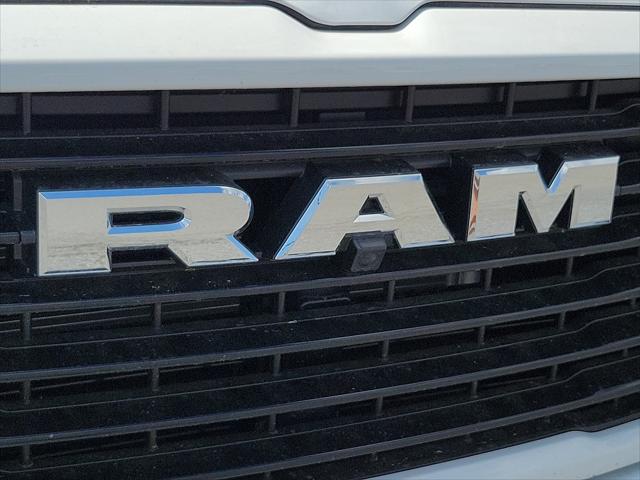 2025 Ram 1500 Laramie Crew Cab 4x4 64 Box