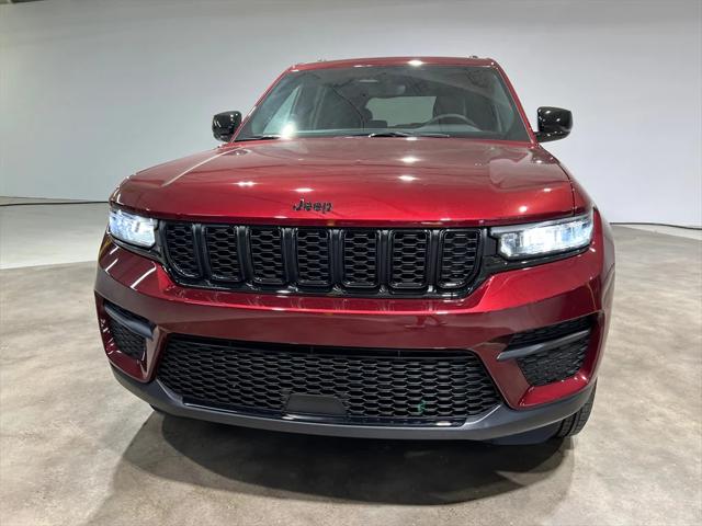 2024 Jeep Grand Cherokee GRAND CHEROKEE ALTITUDE 4X4