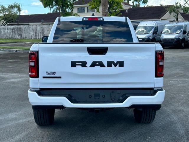 2025 RAM Ram 1500 RAM 1500 BIG HORN CREW CAB 4X2 57 BOX