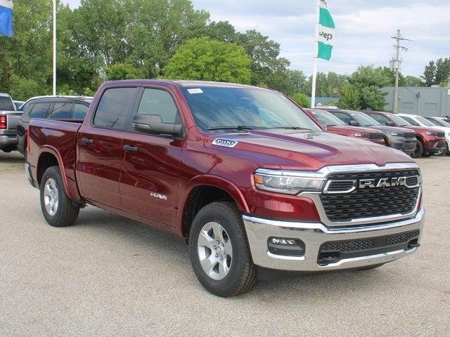 2025 RAM Ram 1500 RAM 1500 BIG HORN CREW CAB 4X4 57 BOX