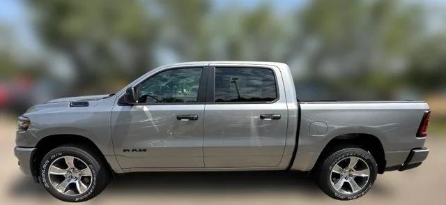 2025 RAM Ram 1500 RAM 1500 TRADESMAN CREW CAB 4X4 57 BOX