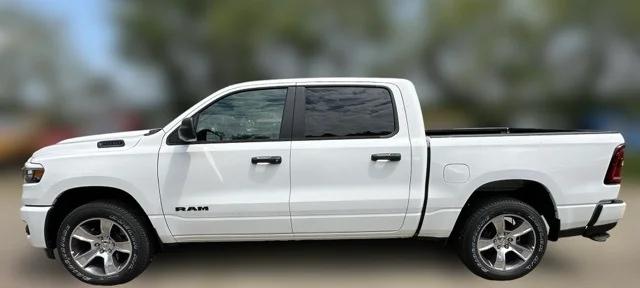 2025 RAM Ram 1500 RAM 1500 TRADESMAN CREW CAB 4X4 57 BOX