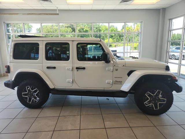 2024 Jeep Wrangler WRANGLER 4-DOOR SAHARA