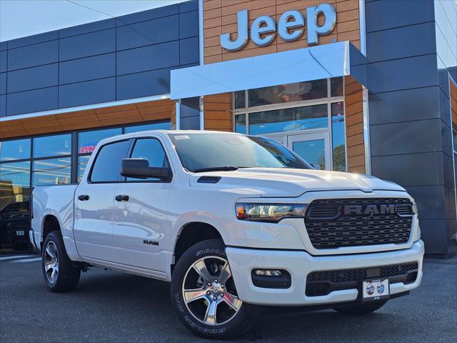 2025 RAM Ram 1500 RAM 1500 TRADESMAN CREW CAB 4X4 57 BOX