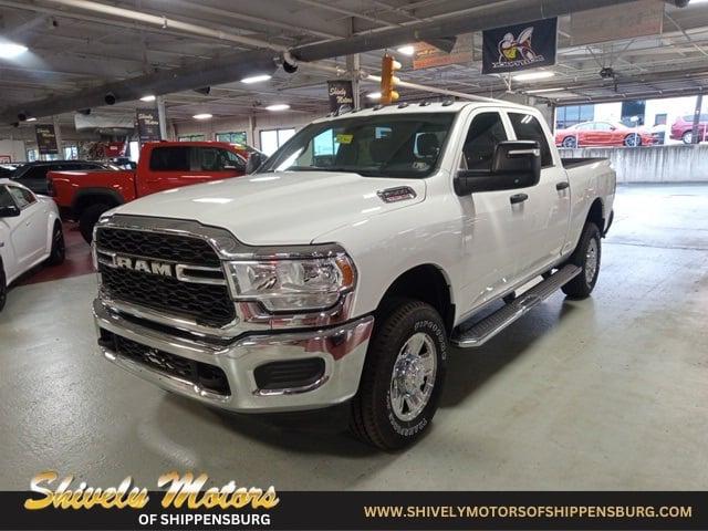 2024 RAM Ram 2500 RAM 2500 TRADESMAN CREW CAB 4X4 64 BOX